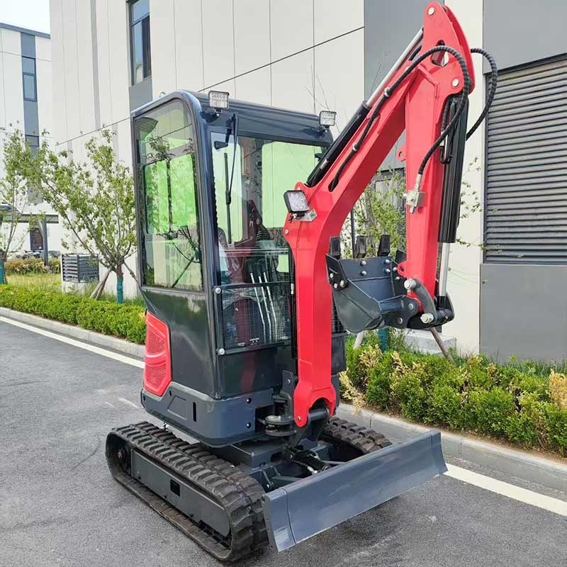 18Q-Small-Excavator03